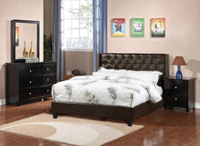 Load image into Gallery viewer, Diamond Black Leather Platform Bed
